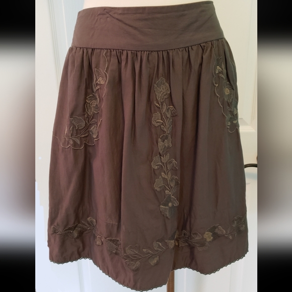 Solitaire Skirt - Picture 1 of 5